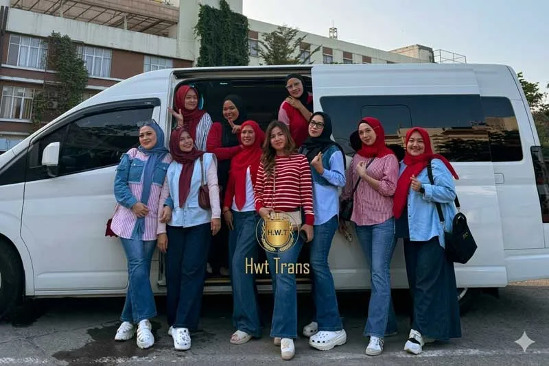 Sewa hiace murah cimanggis depok dari PT Hiace Wisata Trans telah mendapatkan reputasi baik sebagai penyedia jasa rental mobil pariwisata murah di depok yang terpercaya dan juga sudah berpengalaman sejak tahun 2021